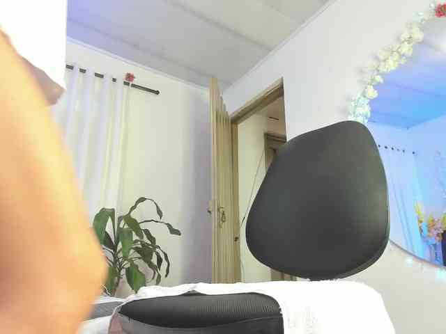 dakotacarvajal webcam