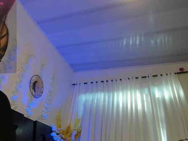 dakotacarvajal webcam