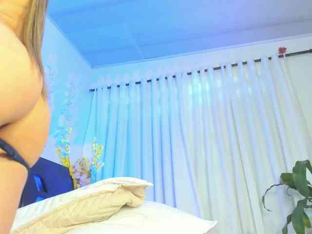 dakotacarvajal webcam