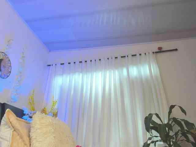 dakotacarvajal webcam