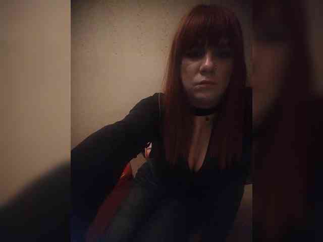 KiraMira Live Webcam on BongaCams