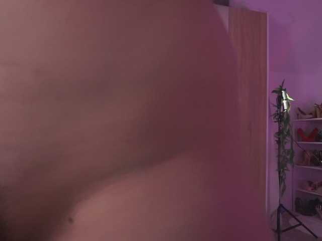 Amaliamour's BongaCams show and profile