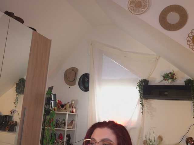 Amaliamour's BongaCams show and profile