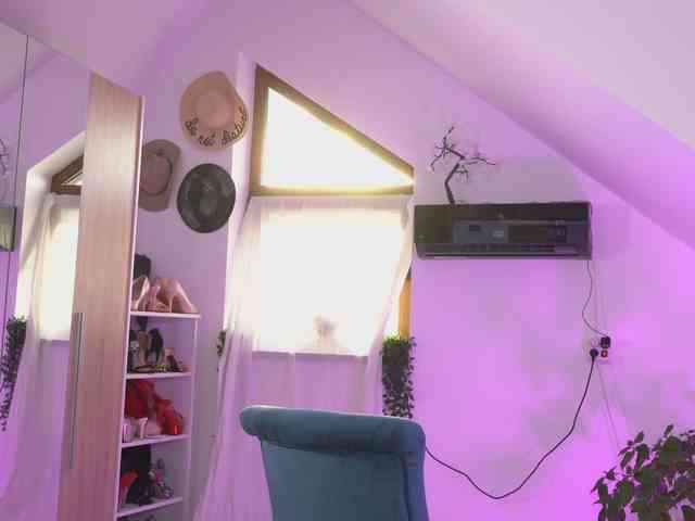 Amaliamour webcam