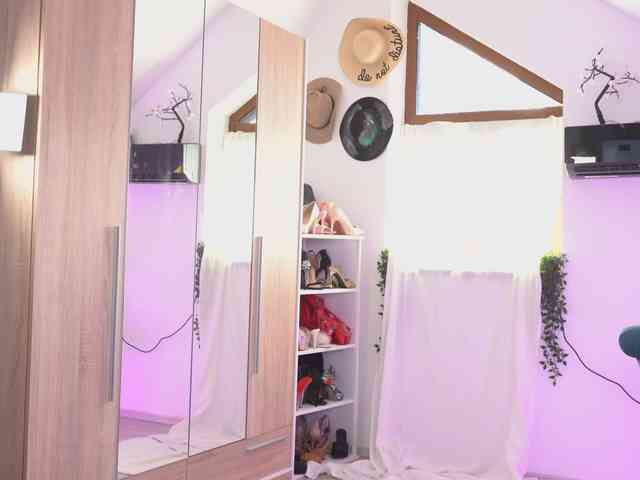 Amaliamour webcam