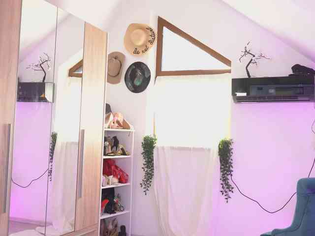 Amaliamour webcam