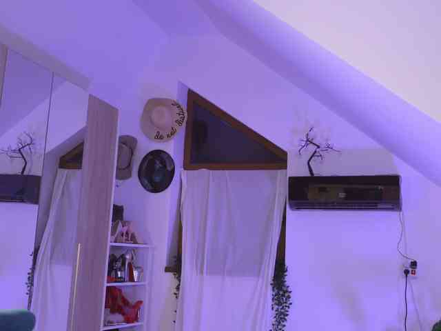 Amaliamour webcam