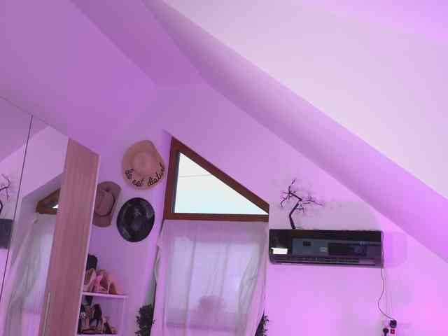 Amaliamour webcam