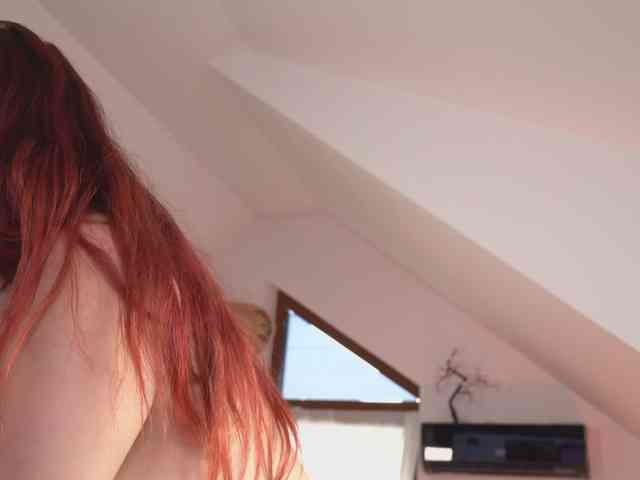 Модель: Amaliamour