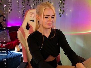 RedVelveten Porn Show