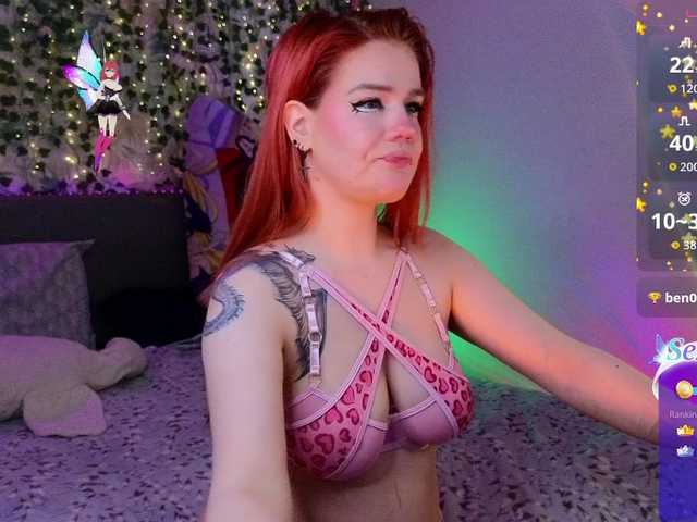 RedVelveten's BongaCams show and profile