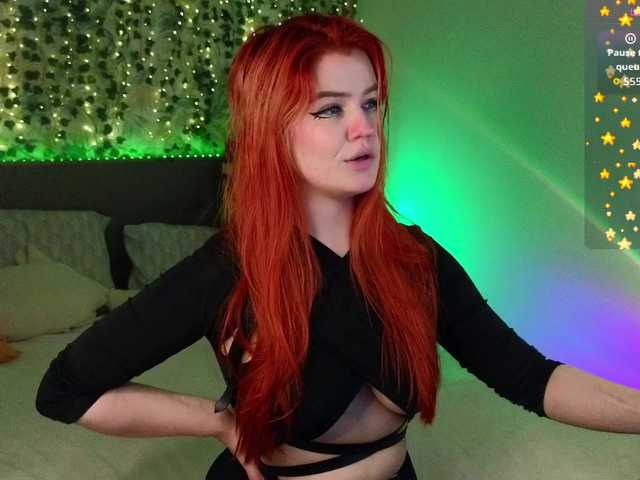 RedVelveten's BongaCams show and profile