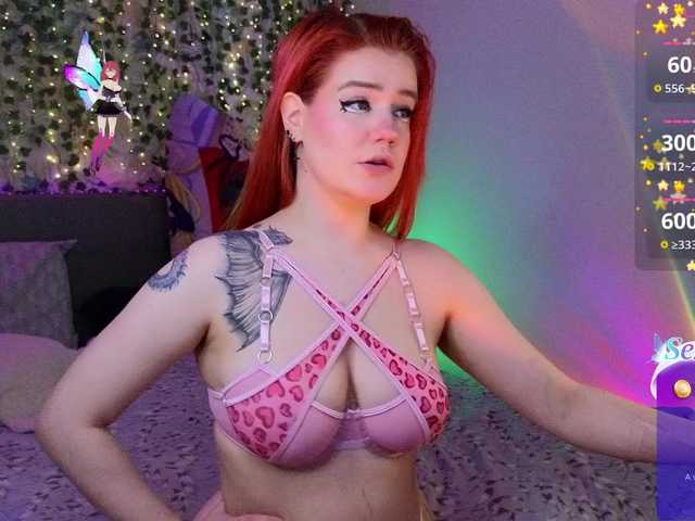 RedVelveten's BongaCams show and profile