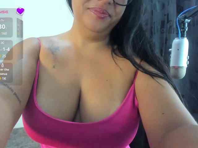 KattySoto webcam