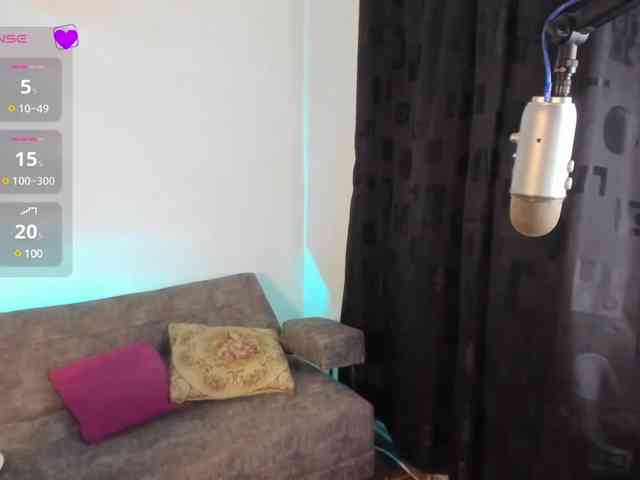KattySoto webcam