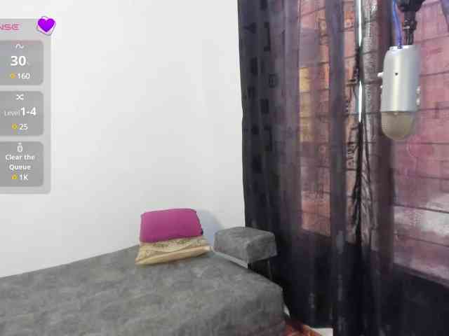 KattySoto webcam