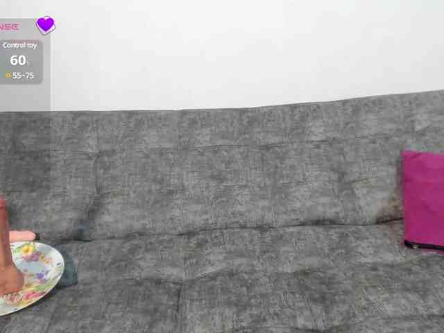 KattySoto webcam