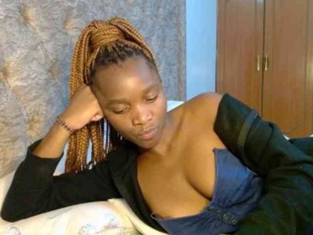 Naughty-Girl17 webcam