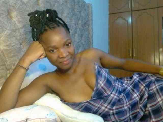 Naughty-Girl17 webcam