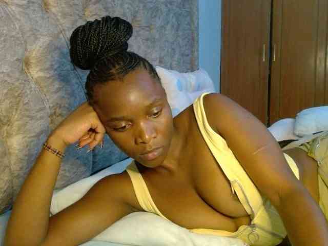 Naughty-Girl17 webcam