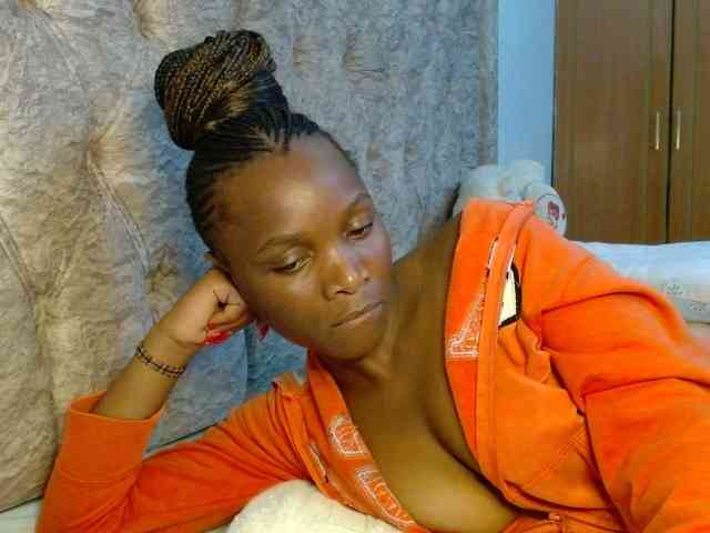 Naughty-Girl17 Naughty-Girl17