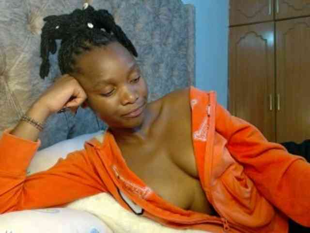 Naughty-Girl17 webcam
