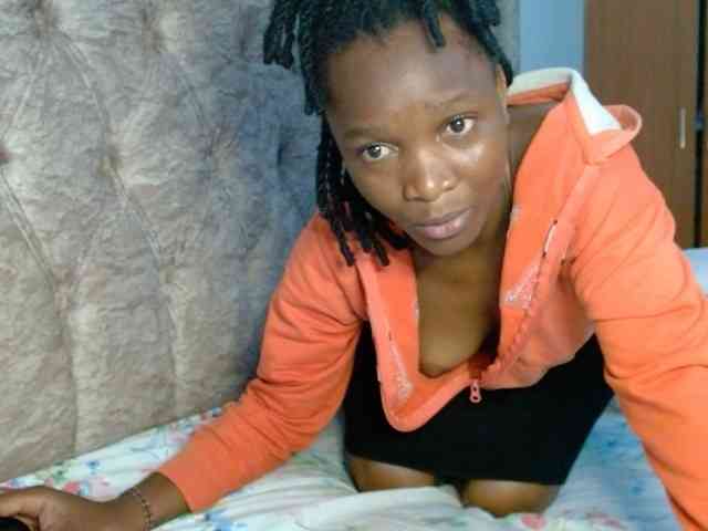 Naughty-Girl17 webcam