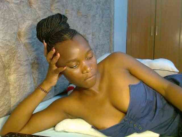 Naughty-Girl17 webcam