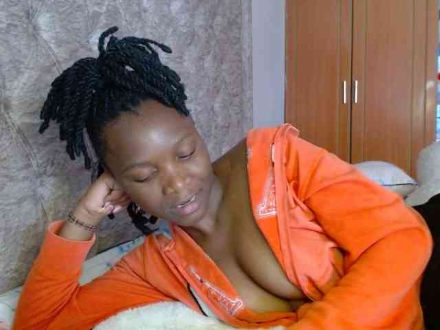 Naughty-Girl17 webcam