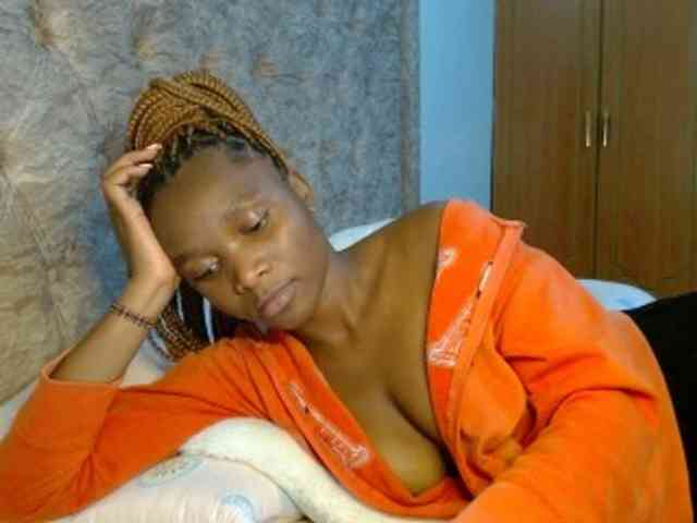Naughty-Girl17 webcam