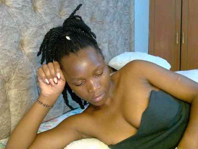 Naughty-Girl17 webcam