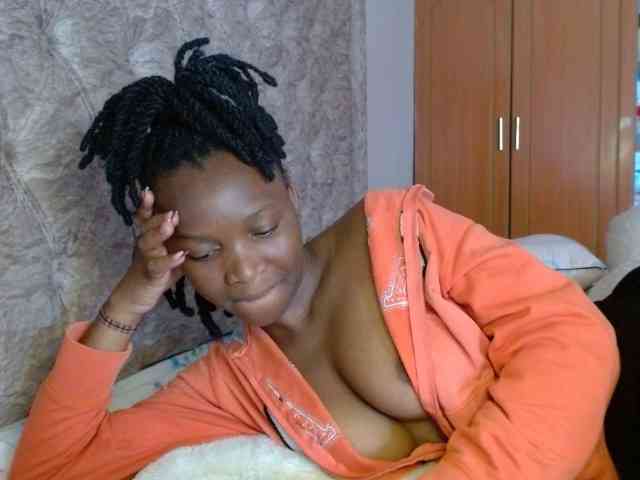 Naughty-Girl17 webcam