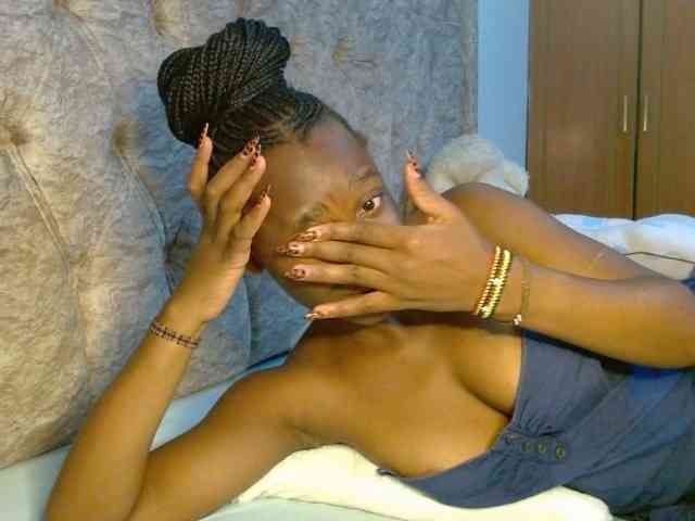 Naughty-Girl17 webcam