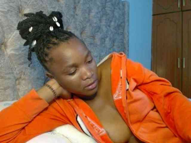Naughty-Girl17 webcam