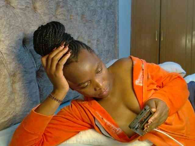 Naughty-Girl17 webcam