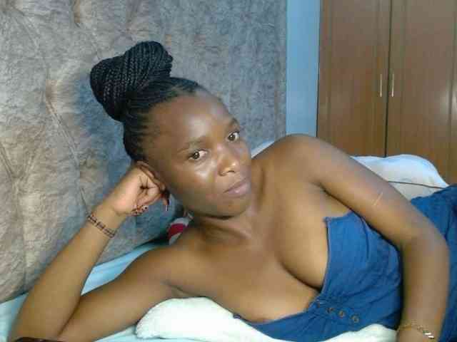 Naughty-Girl17 webcam