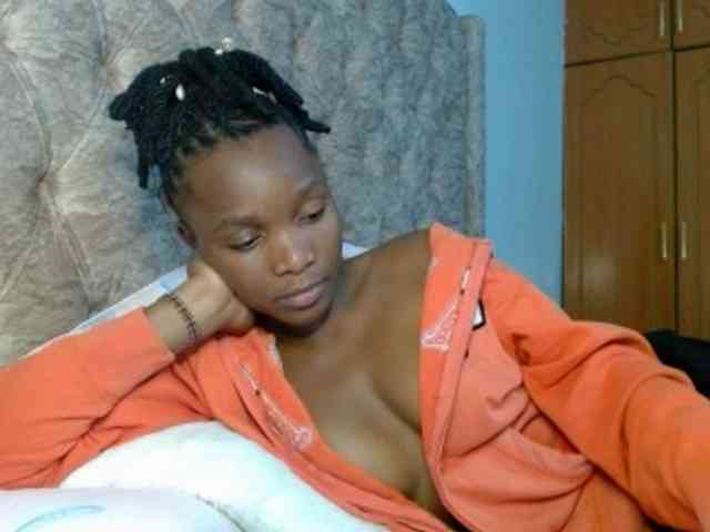 Naughty-Girl17 webcam