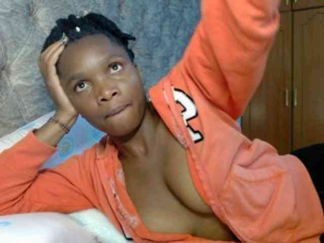Naughty-Girl17 webcam