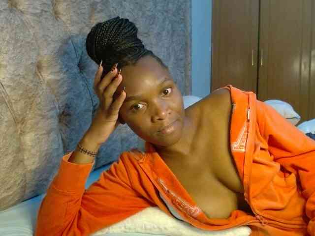 Naughty-Girl17 webcam