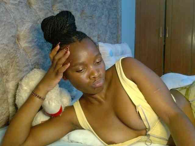 Naughty-Girl17 webcam