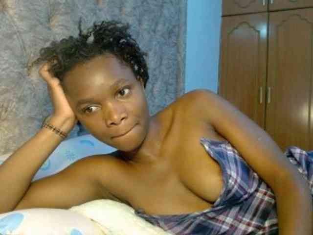Naughty-Girl17 webcam