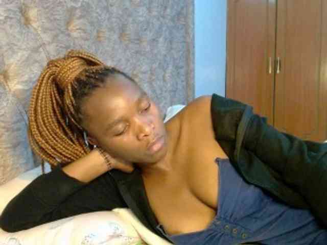 Naughty-Girl17 webcam