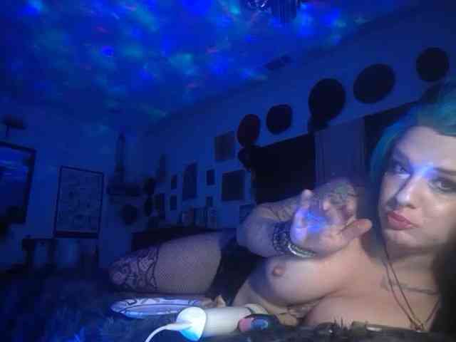 LilahLure webcam