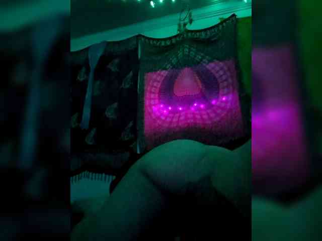 LilahLure webcam