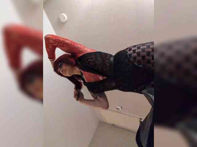 LilahLure webcam