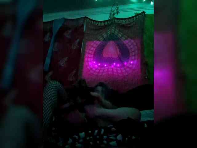 LilahLure webcam
