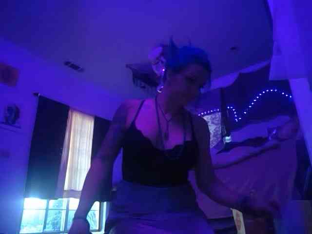 LilahLure webcam