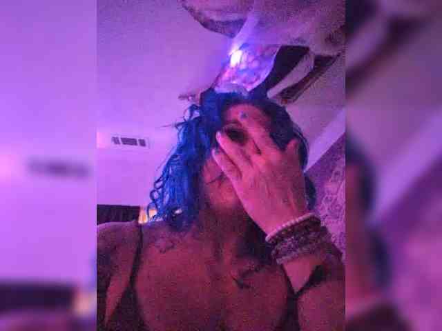 LilahLure webcam
