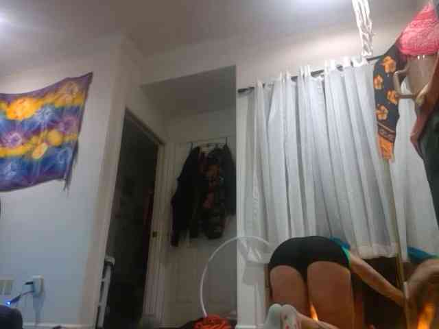 LilahLure webcam