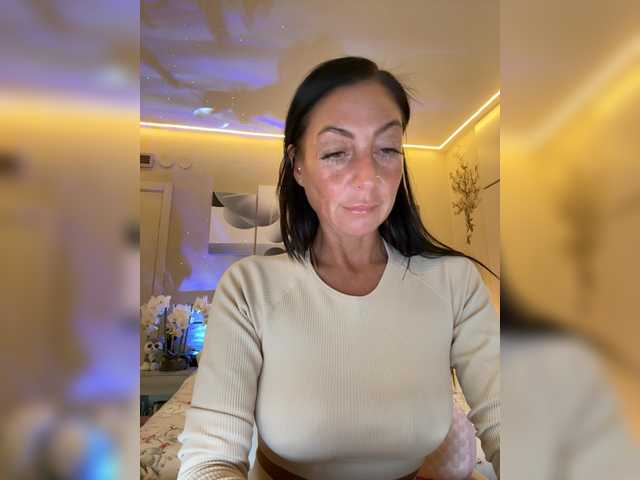 IrinkaGata's BongaCams show and profile